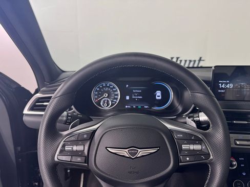 Used 2025 Genesis G70 3.3T Advanced image 22