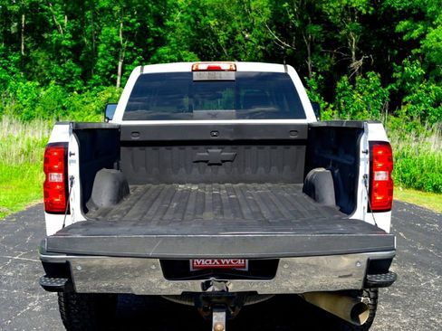 Used 2018 Chevrolet Silverado 2500 LTZ w/ Duramax Plus Package AWD/4WD image 25