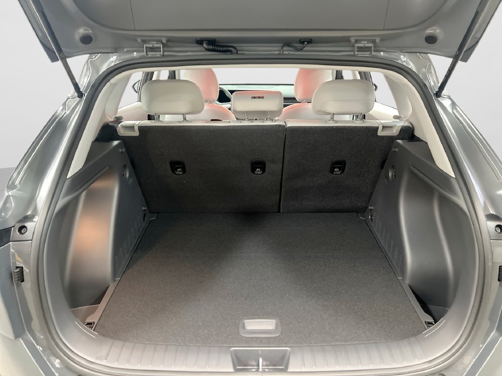New 2027 Hyundai Kona SE FWD image 26