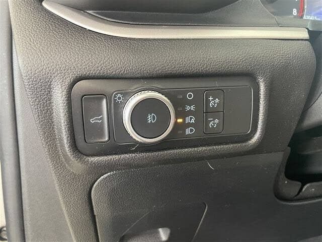 Used 2022 Ford Explorer XLT w/ Equipment Group 202A AWD/4WD image 13