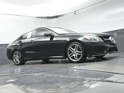 Used 2016 Mercedes-Benz E 400 Coupe image 35