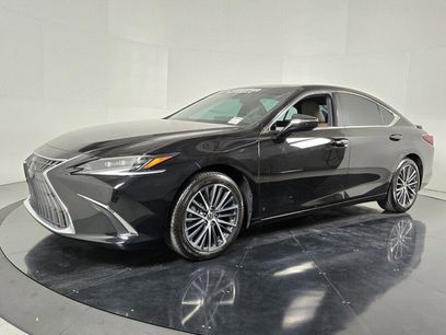 Certified 2023 Lexus ES 300h w/ Premium Package