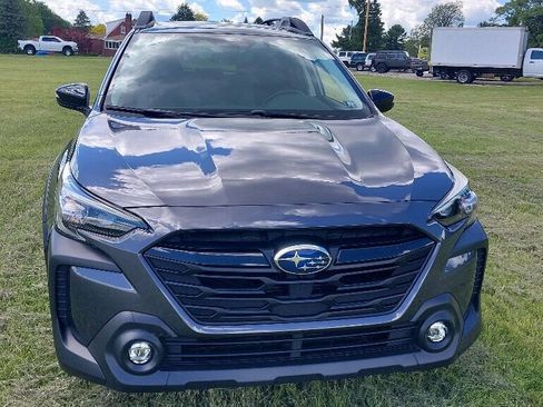 Used 2025 Subaru Outback Onyx Edition XT AWD/4WD image 43