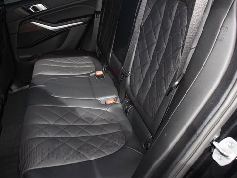 Used 2023 BMW X5 sDrive40i w/ Parking Assistance Package image 21