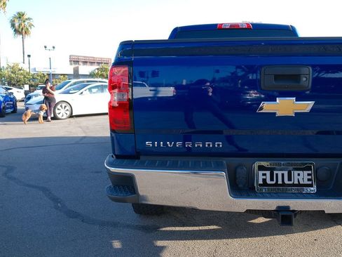 Used 2015 Chevrolet Silverado 1500 LT w/ LT Convenience Package RWD image 4