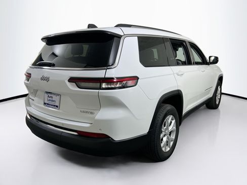 Used 2023 Jeep Grand Cherokee L Limited AWD/4WD image 5