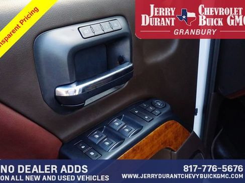 Used 2019 Chevrolet Silverado 2500 High Country w/ Duramax Plus Package AWD/4WD image 17