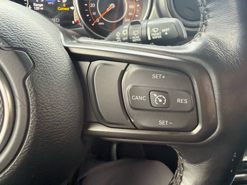 Used 2021 Jeep Wrangler Unlimited Sport image 23