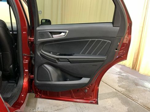 Certified 2019 Ford Edge ST w/ Convenience Package AWD/4WD image 14