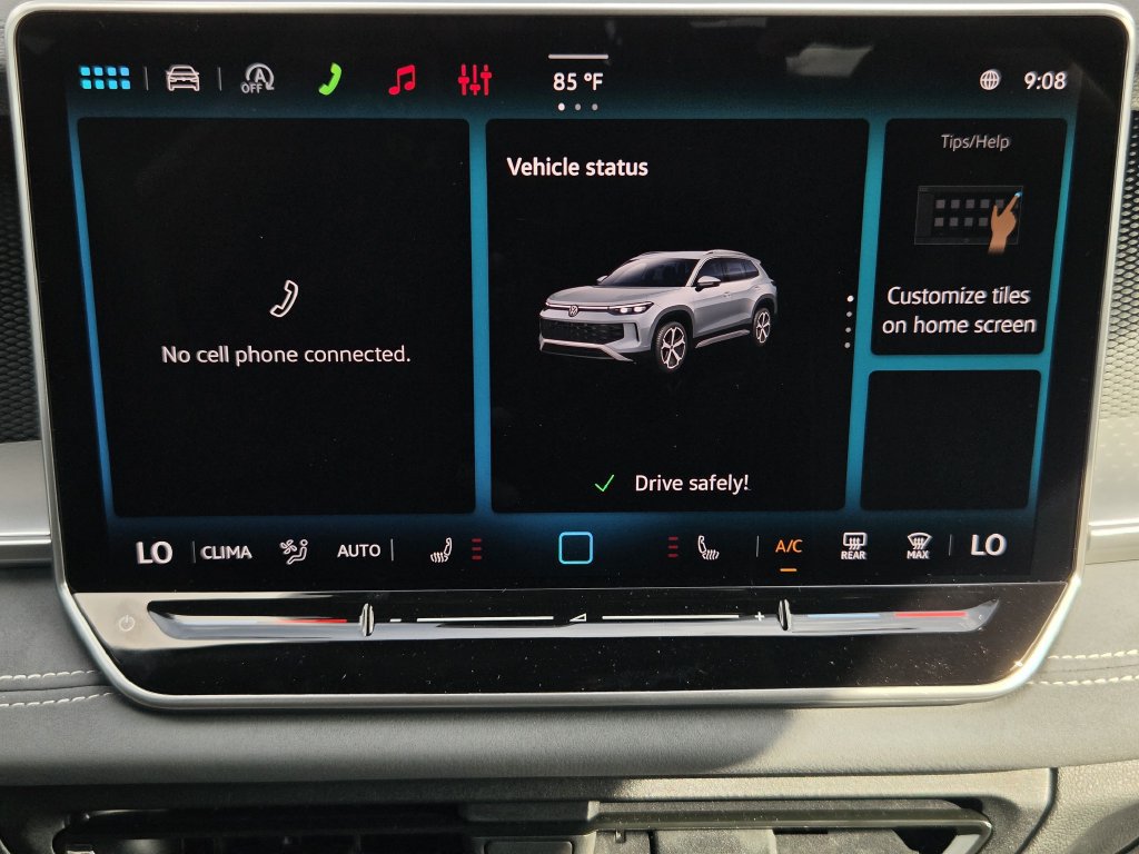 New 2026 Volkswagen Tiguan SE R-Line FWD image 14