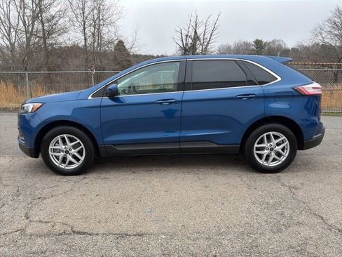 Used 2024 Ford Edge SEL image 5