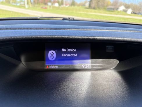 Used 2015 Honda CR-V LX image 19