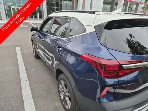 Used 2021 Kia Seltos S FWD image 14