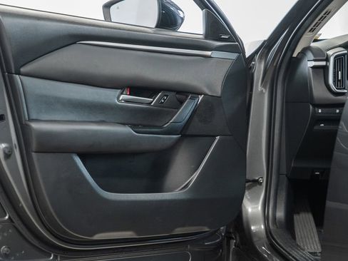 Used 2025 MAZDA CX-50 AWD 2.5 S w/ Premium Package image 46