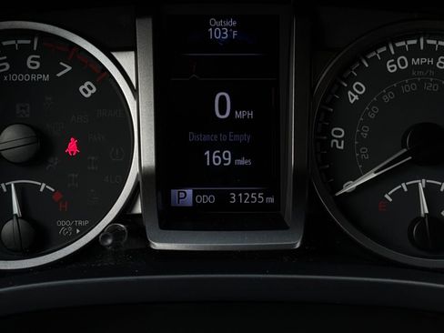 Used 2023 Toyota Tacoma SR5 AWD/4WD image 37