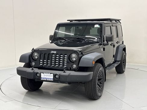 Used 2015 Jeep Wrangler Unlimited Sport w/ Quick Order Package 24S AWD/4WD image 1