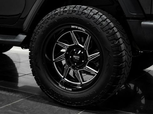 Used 2020 Jeep Wrangler Sport AWD/4WD image 44
