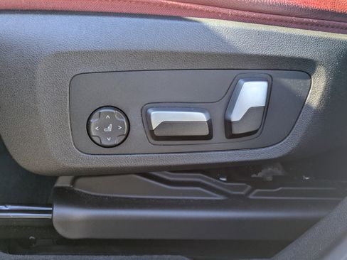 Used 2023 BMW X3 sDrive30i w/ Convenience Package image 26