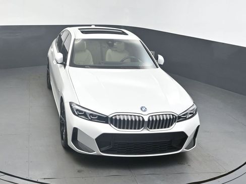 Certified 2023 BMW 330e w/ M Sport Package image 37