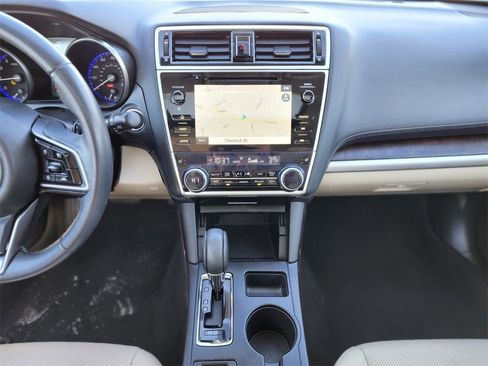 Used 2019 Subaru Outback 2.5i Limited image 14