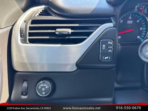 Used 2017 GMC Yukon SLT w/ Open Road Package RWD image 23