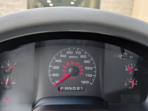 Used 2007 Ford F150 STX image 17