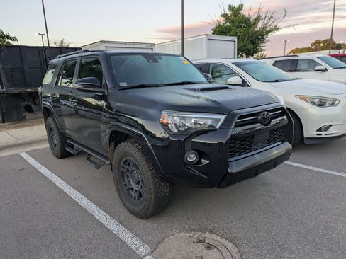 Used 2021 Toyota 4Runner Venture w/ Moonroof Package AWD/4WD image 1