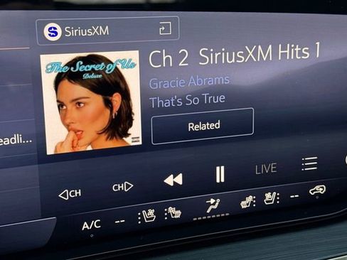 New 2026 Buick Envision Avenir image 22