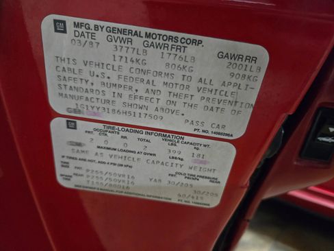 Used 1987 Chevrolet Corvette Convertible image 16