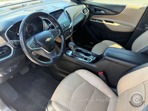 Used 2022 Chevrolet Equinox Premier FWD image 10