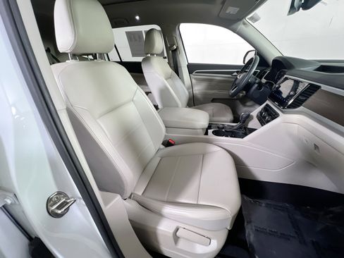 Used 2022 Volkswagen Atlas SE image 29