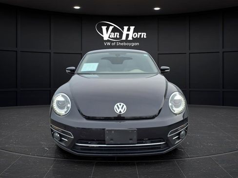 Used 2018 Volkswagen Beetle 2.0T SE w/ SE Premium Package image 47