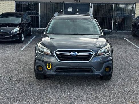 Used 2019 Subaru Outback 2.5i AWD/4WD image 6
