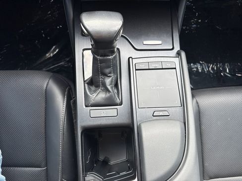 Used 2021 Lexus ES 350 w/ Premium Package image 18