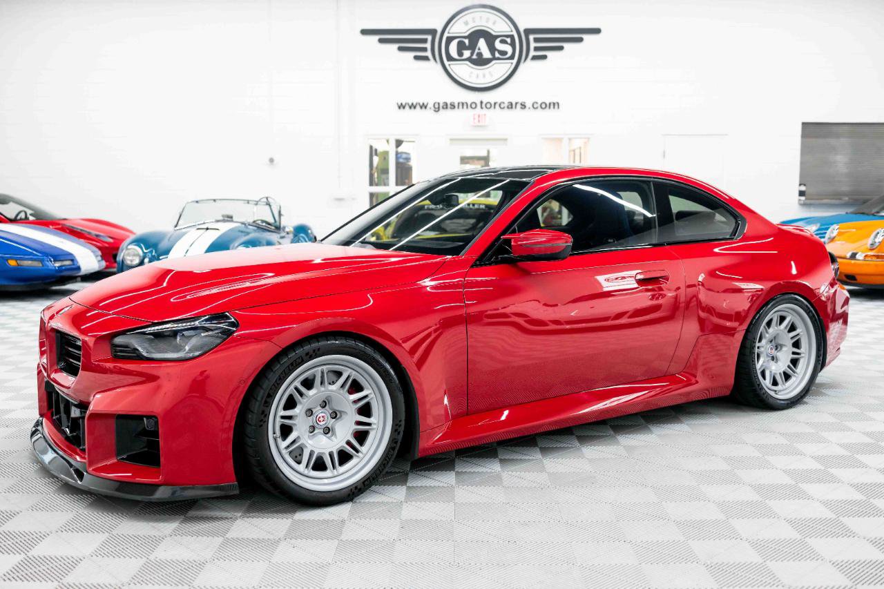 Used 2024 BMW M2 w/ Carbon Package RWD image 4