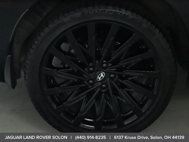 Used 2025 Hyundai Santa Fe Calligraphy AWD/4WD image 42