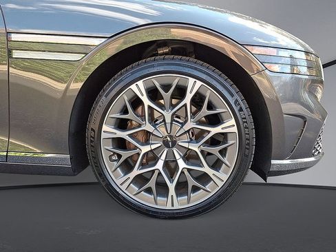 Used 2025 Genesis G90 3.5T AWD/4WD image 27