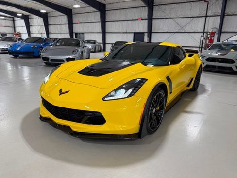 Used 2018 Chevrolet Corvette Z06 RWD image 68