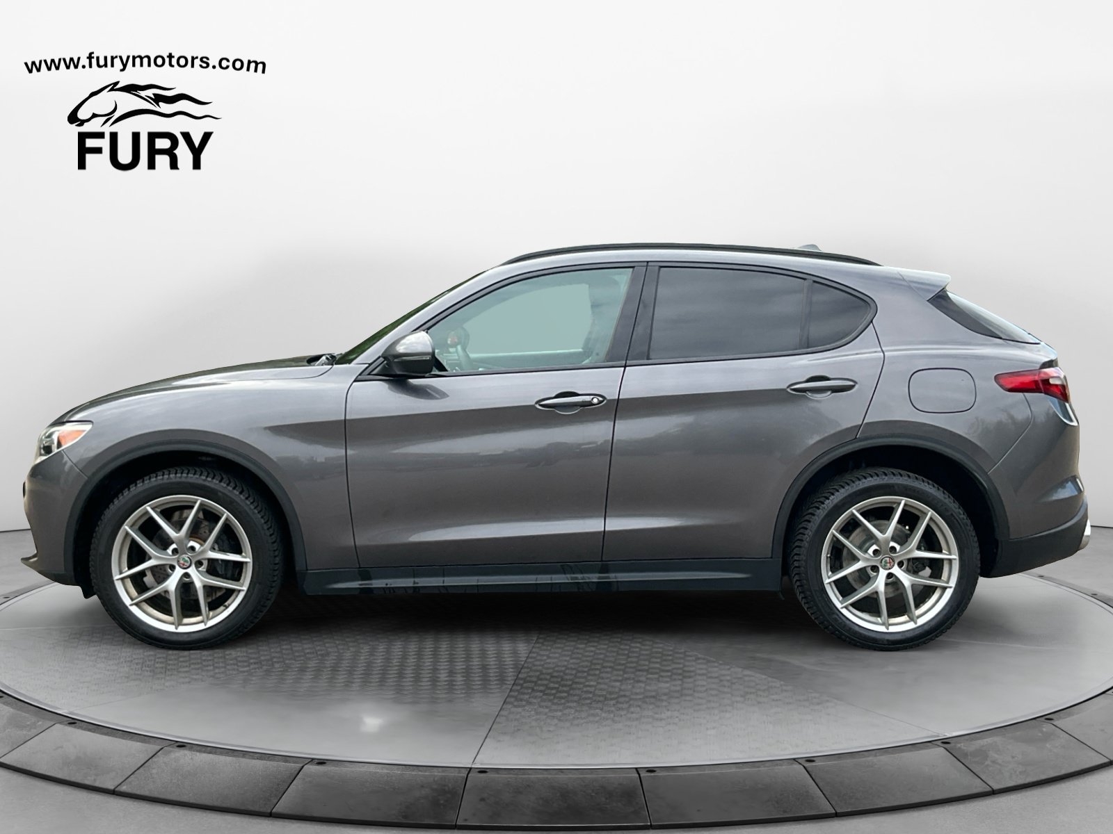 Used 2018 Alfa Romeo Stelvio Ti Sport AWD/4WD image 7