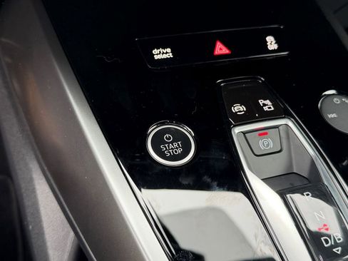 Certified 2024 Audi Q4 e-tron Premium Plus w/ Premium Plus image 33