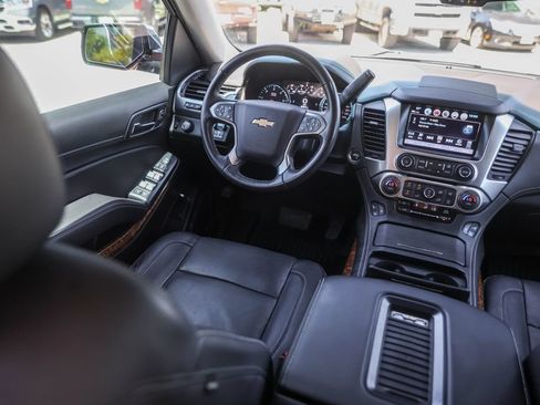 Used 2019 Chevrolet Tahoe Premier RWD image 30