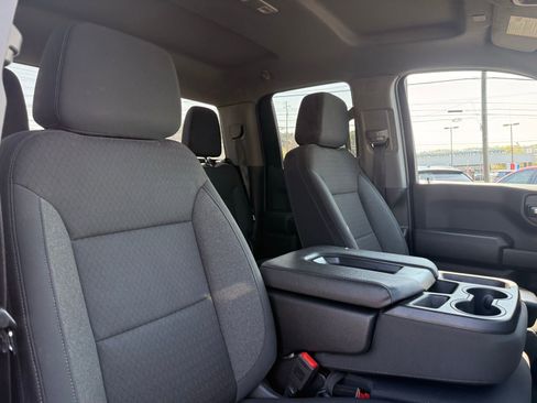 Used 2024 Chevrolet Silverado 1500 Custom image 35