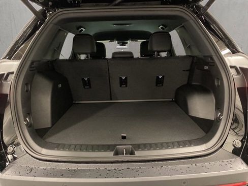 New 2026 Chevrolet Equinox RS w/ Convenience Package III image 23