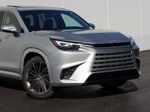 New 2026 Lexus TX 350 350 Luxury image 2