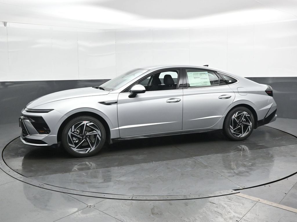 New 2026 Hyundai Sonata SEL FWD image 7