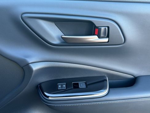 New 2026 Toyota Crown Signia Limited image 19