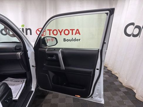 Used 2024 Toyota 4Runner SR5 Premium w/ Moonroof Package AWD/4WD image 10