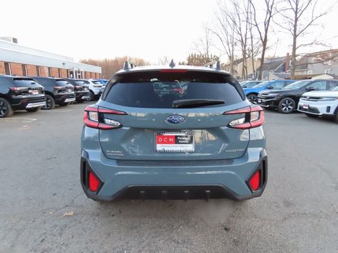 Used 2024 Subaru Crosstrek 2.0i Premium image 5