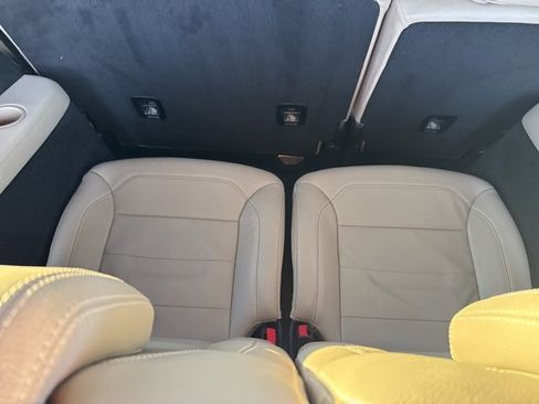 Used 2015 Mercedes-Benz GL 550 4MATIC image 20