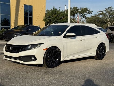 Used 2019 Honda Civic Sport image 2